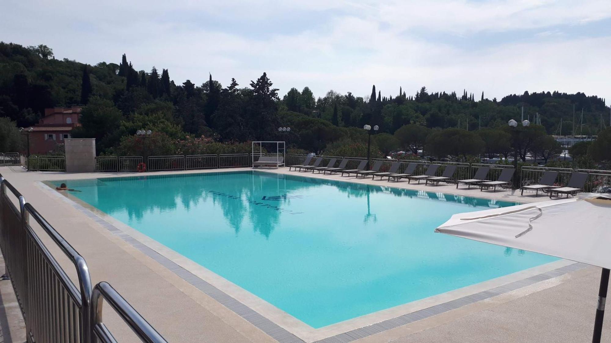 Floating House Sea Queen Portorose Esterno foto